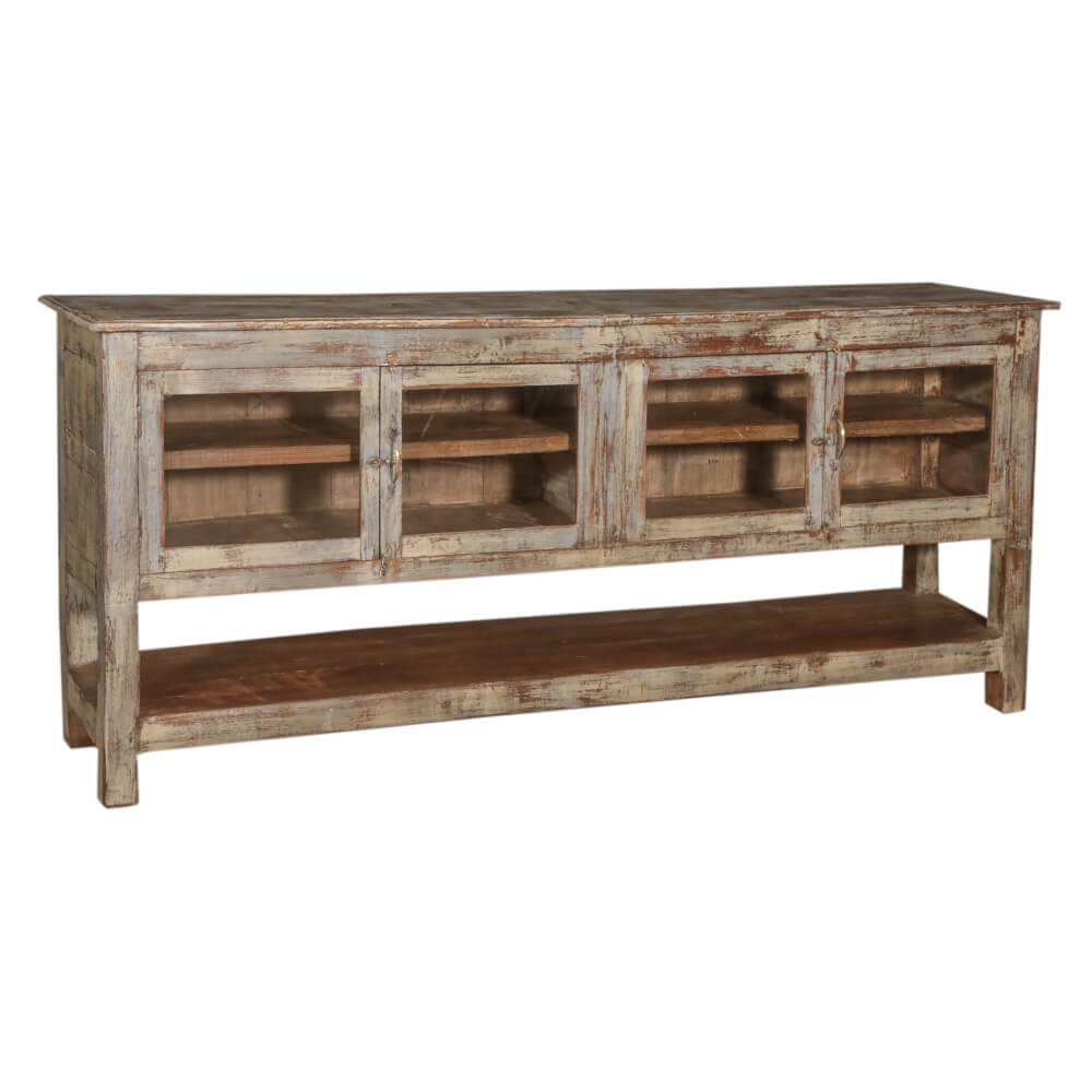 Armoire en bois avec verre