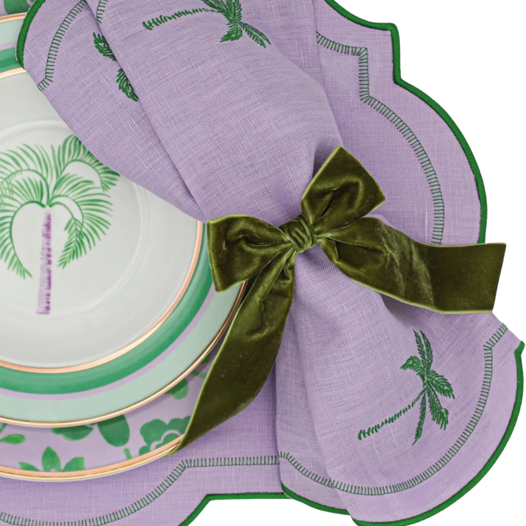 Serviettes en lin Mirage Jeweled Lilas avec broderie et bordure vertes (lot de 4)