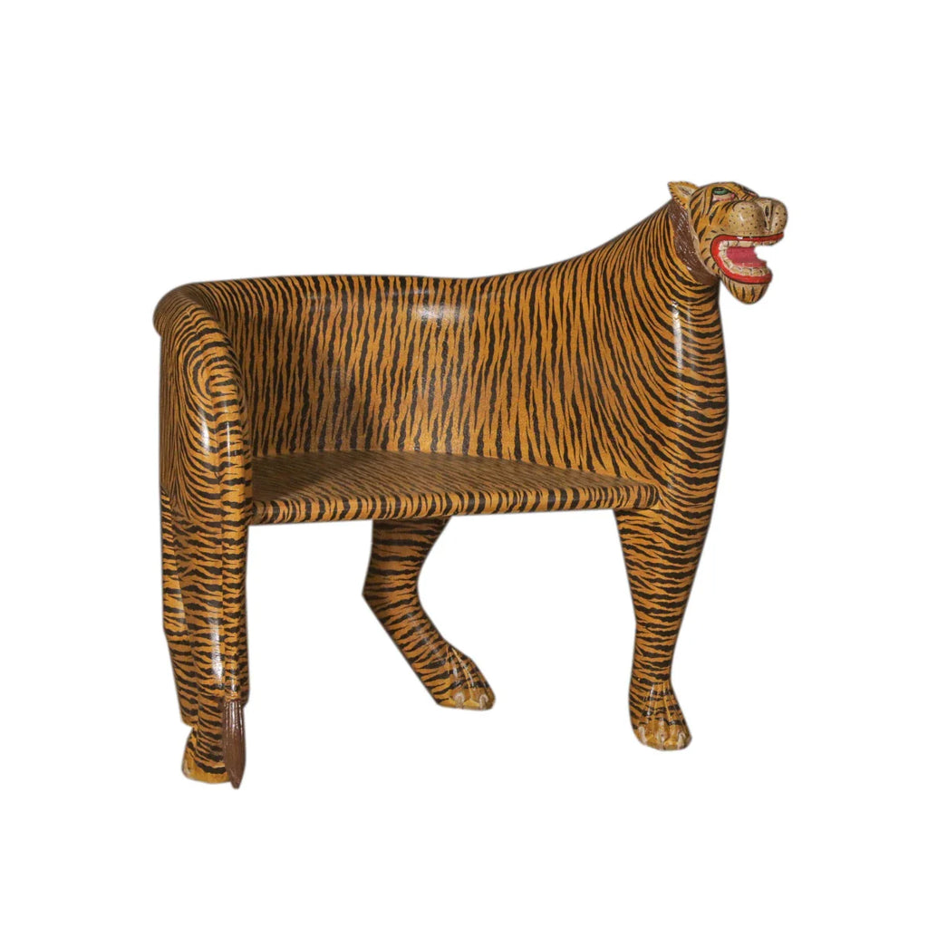 Chaise à tête de tigre fabriquée artisanalement