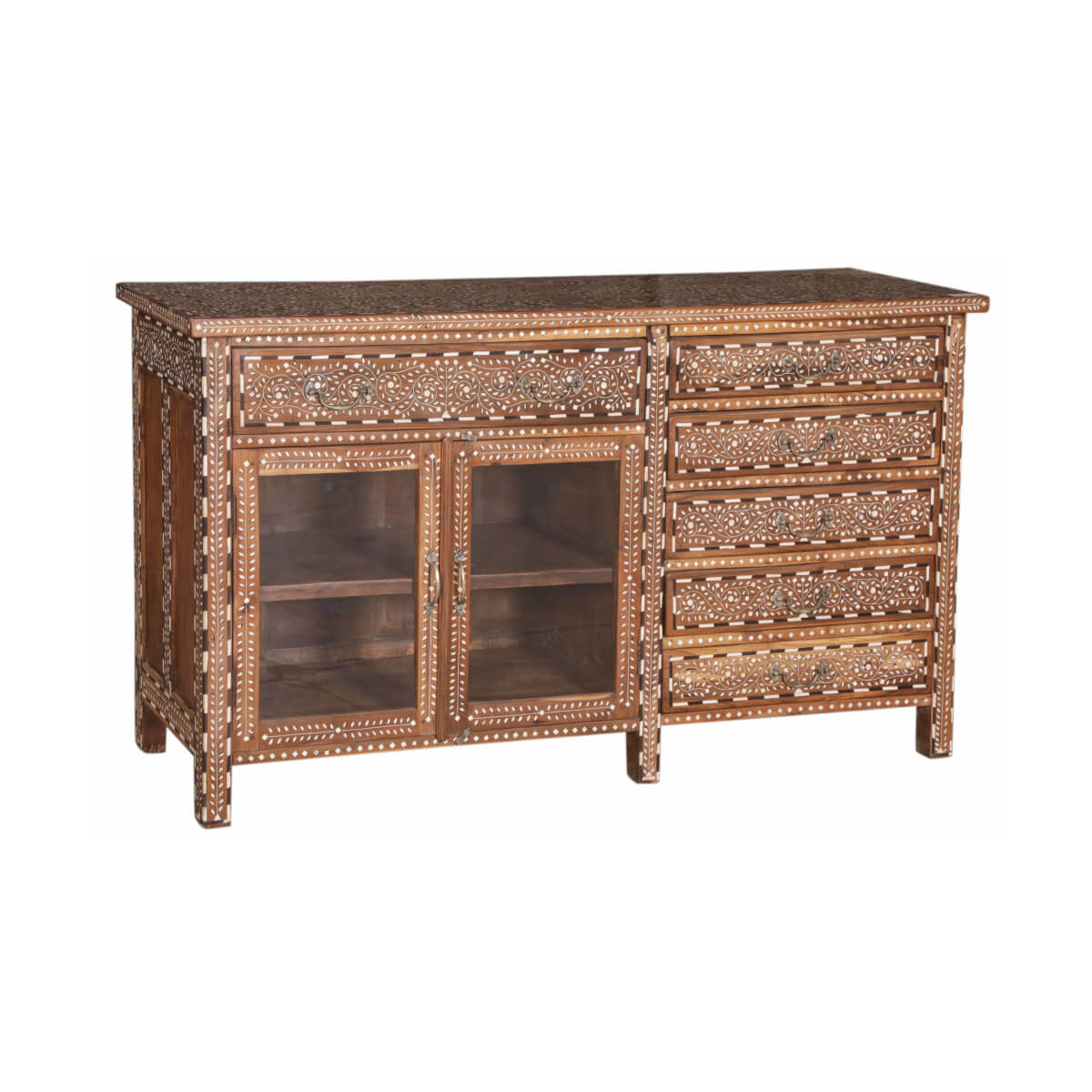 Armoire en bois de teck avec incrustations d'os