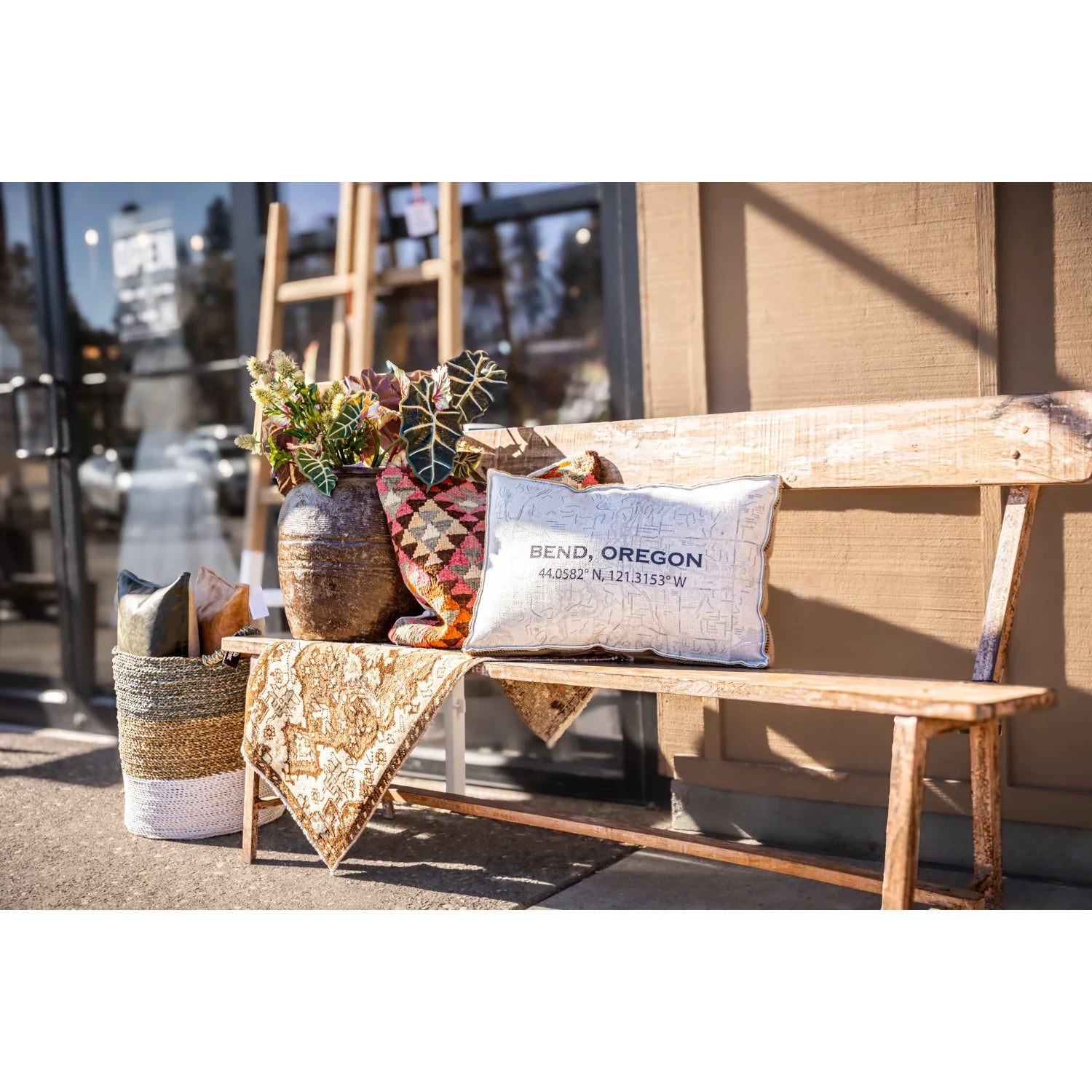 Banc en bois de teck artisanal